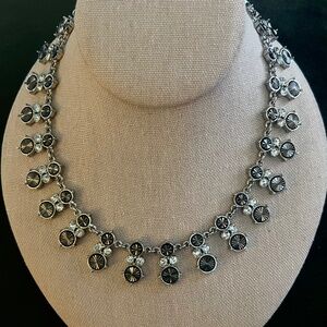 🌻Lia Sophia Necklace Silver-tone and Gunmetal